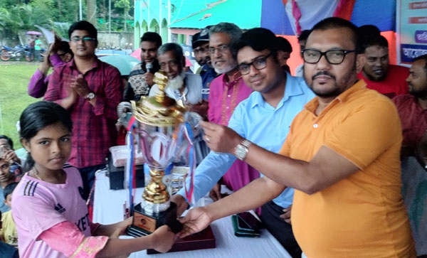 তজুমদ্দিনে বঙ্গবন্ধু ও বঙ্গমাতা গোল্ডকাপ ফুটবল প্রতিযোগিতা