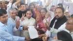 গৌরনদীতে আবুল হাসানাত আবদুল্লাহ’র মনোনয়ন ফরম সংগ্রহ