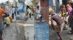 ফুলবাড়ীতে ৩৫লক্ষ টাকা ব্যয়ে  পৌরসভার ড্রেন ও রাস্তা নির্মাণ