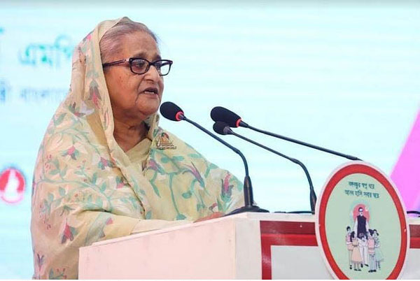 টুঙ্গিপাড়ায় শিশু সমাবেশ - আমরা যুদ্ধ চাইনা, শান্তি চাই-প্রধানমন্ত্রী