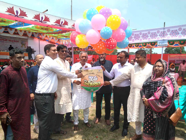 নেছারাবাদে প্রাণিসম্পদ প্রদর্শনী উদ্বোধন