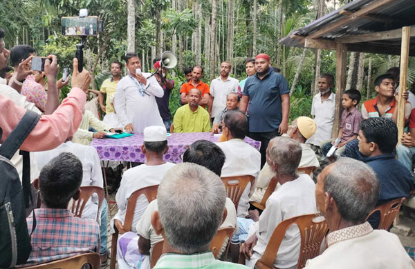 কাউখালীতে ভাইস চেয়ারম্যান প্রার্থী বিপুলের উঠান বৈঠক