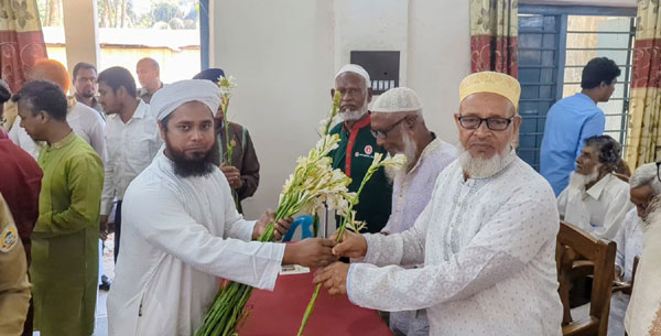 আমতলীতে স্বাধীনতা ও জাতীয় দিবস পালন