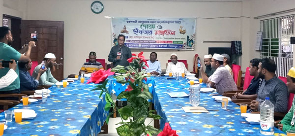 স্বরূপকাঠী প্রেসক্লাবের দোয়া ও ইফতার মাহফিল