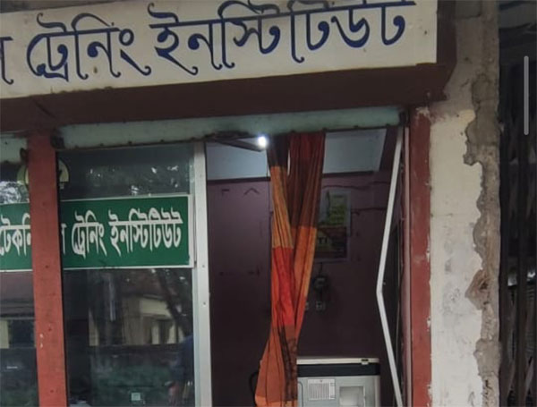 ছাতকে কম্পিউটার দোকানে দুর্র্ধষ চুরি