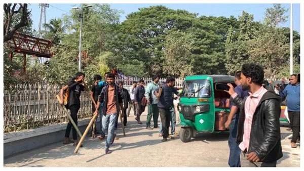 আমতলীতে ঠিকাদারের নির্মাণ শ্রমিকদের মারধরে আহত-৭