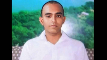 ফরিদপুরের বোয়ালমারীতে সড়ক দুর্ঘটনায় পুলিশের উপ-পরিদর্শকের মৃত্যু