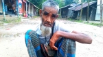 শতবর্ষেও হার না মেনে থেমে নেই আজাহার মোল্লা