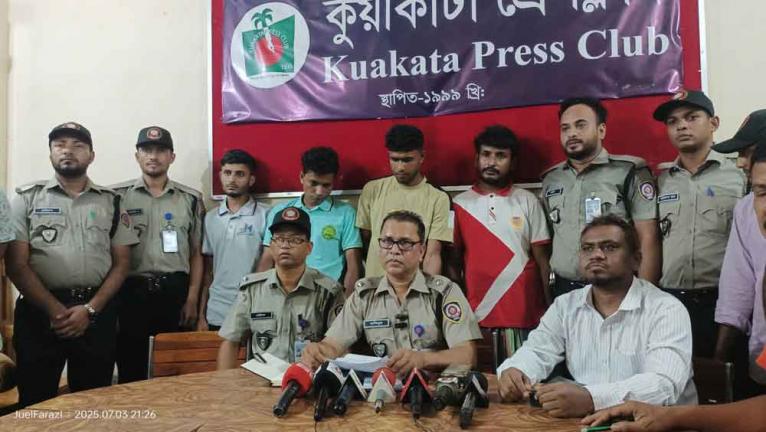 অভিযানে ৮ গ্রাম ক্রিস্টাল মেথ (আইস) ও ৭৩ পিস ইয়াবাসহ চারজনকে আটক করা হয়।