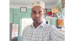 <small>বিয়ের দাবিতে নারীর অনশন </small> মির্জাগঞ্জ দরবারের হিসাব রক্ষকের কাণ্ড!