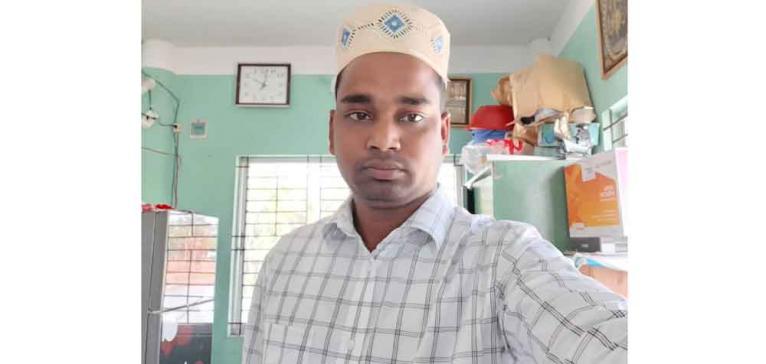 মির্জাগঞ্জ ইয়ার উদ্দিন খলিফার দরবারে হিসাব রক্ষক সোহাগ মল্লিক