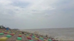 পায়রায় ৩ নম্বর সতর্ক সংকেত, উপকূলে ভারী বর্ষণ