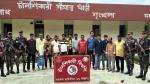 চাঁপাইনবাবগঞ্জ সীমান্তে ১৩ বাংলাদেশি আটক