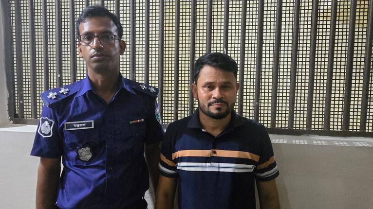 ছাতকে আওয়ামী লীগ নেতা আব্দুর মমিন গ্রেফতার