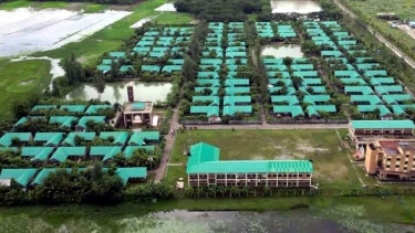 কলাপাড়ায় ‘স্বপ্নের ঠিকানা’ পুনর্বাসনের সাত বছরেও দলিলহীন ১৩০ পরিবার