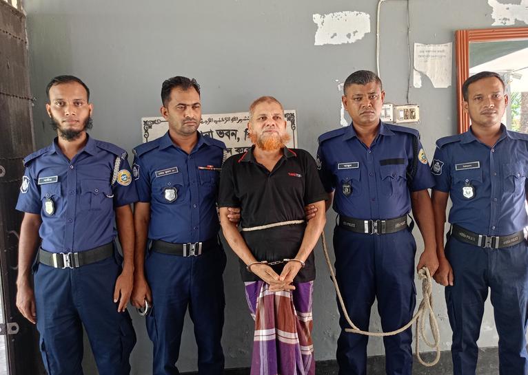 কাউখালী উপজেলা সেচ্ছাসেবক লীগের আহবায়ক গ্রেফতার