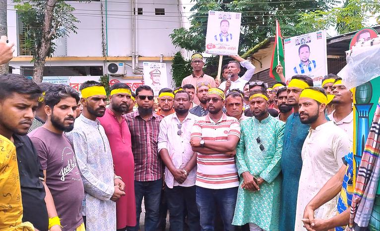 নেছারাবাদে স্বেচ্ছাসেবক দলের ৪৫তম প্রতিষ্ঠাবার্ষিকী উদযাপন