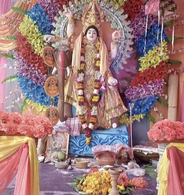 কলাপাড়ায় বিশ্বকর্ম্মা পুজা অনুষ্ঠিত