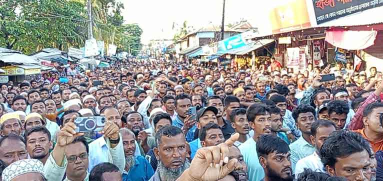 আমতলীতে বিএনপির মোটরসাইকেল শোভাযাত্রা ও গণসংবর্ধনা