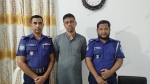 <small>পুলিশের ভূমিকায় প্রশ্ন! </small> ছাতকে আ.লীগ নেতার বাড়ির সামনে বিপুল অস্ত্র উদ্ধার