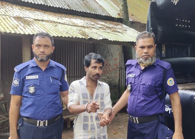 কাউখালীতে ইভটিজিংয়ের দায়ে যুবকের কারাদণ্ড