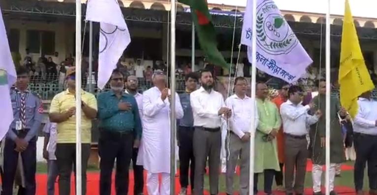 চাঁপাইনবাবগঞ্জে জেলা প্রশাসক গোল্ডকাপ ফুটবল টুর্ণামেন্ট উদ্বোধন