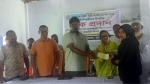 আমতলীতে মেধাবী শিক্ষার্থীদের মাঝে বৃত্তি বিতরণ