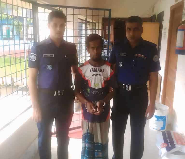 কাউখালীতে ইলিশ ধরায় এক জেলের কারাদণ্ড