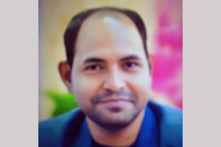 : মঠবাড়িয়ায় পানির ট্যাংকের নামে শিক্ষকদের টাকা আত্মসাৎ, পলাতক মেকানিক আশিষ