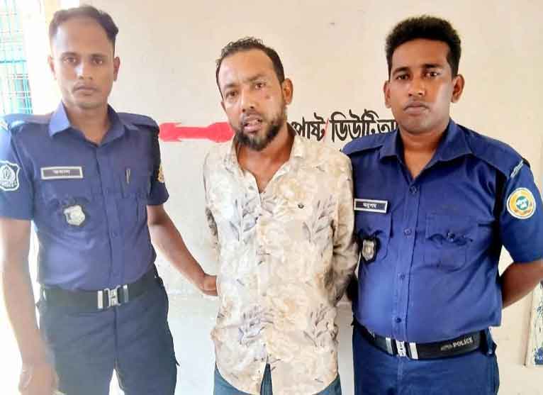 মঠবাড়িয়ায় ব্যবসায়িকে হত্যাচেষ্টা মামলার প্রধান আসামি গ্রেফতার