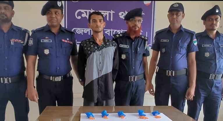 মোংলায় ইয়াবাসহ মাদক ব্যবসায়ী আটক