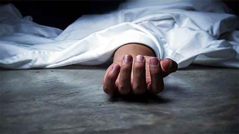 বামনায় মহাসড়কে পায়ের গোড়ালি বিচ্ছিন্ন অজ্ঞাত যুবকের লাশ