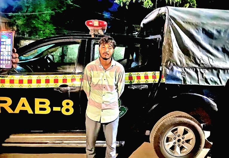 কলাপাড়ায় নারায়ণগঞ্জের হত্যা মামলার আসামি গ্রেফতার