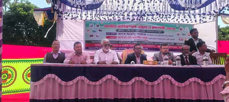 দুমকিতে জাতীয় প্রাণিসম্পদ সপ্তাহ ও প্রদর্শনী অনুষ্ঠিত