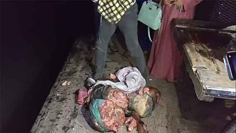 শরণখোলায় জলাতঙ্ক আক্রান্ত গরুর মাংস বিক্রি, ব্যবসায়ী পলাতক