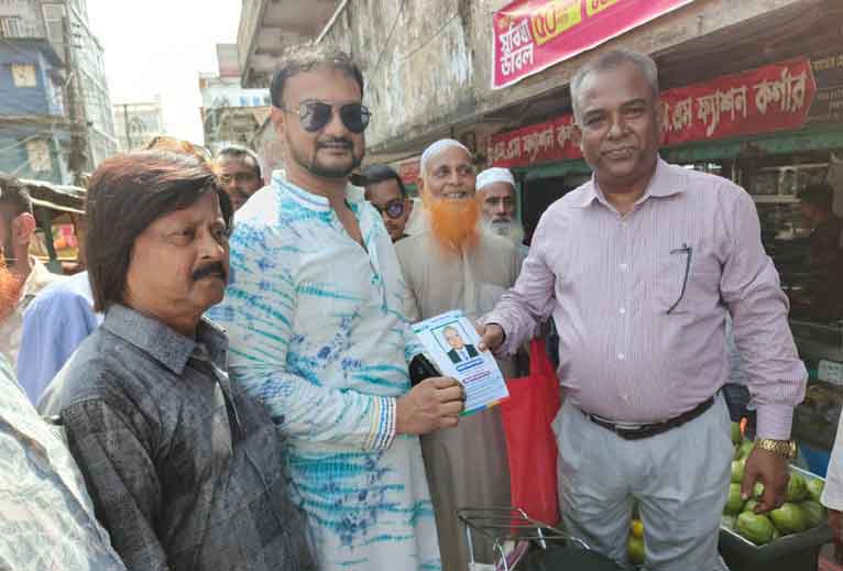 পিরোজপুরে মোস্তফা জামাল হায়দারের পক্ষে গণসংযোগ 