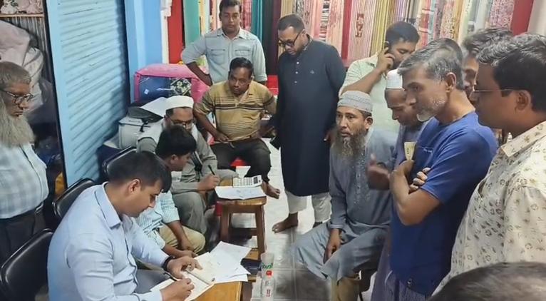 দোরগোড়ায় ভূমি সেবা কলাপাড়ায় চান্দিনাভিটি নবায়নে আদায় ৬ লাখ টাকা