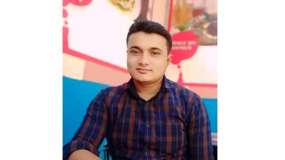 <small>কথোপকথনের অডিও ভাইরাল </small> রাঙ্গাবালীতে শ্রমিক দলের আহ্বায়ক জুয়েলের বিরুদ্ধে কমিটি বাণিজ্যের অভিযোগ