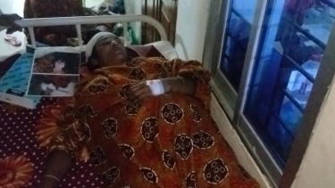 <small>শ্লীলতাহানির অভিযোগ </small> পটুয়াখালীর মহিপুরে নারীকে কুপিয়ে জখম