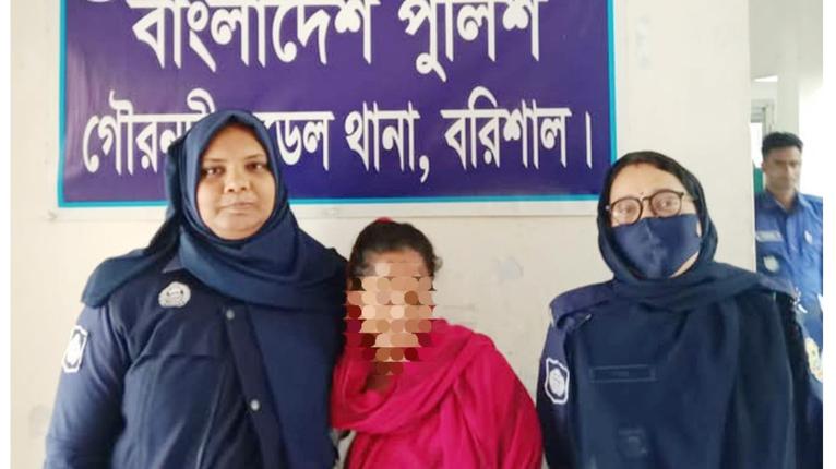 গৌরনদীতে ইউএনও অফিসে আত্মহত্যার চেষ্টা, মামলা দিয়ে নুপুর কারাগারে