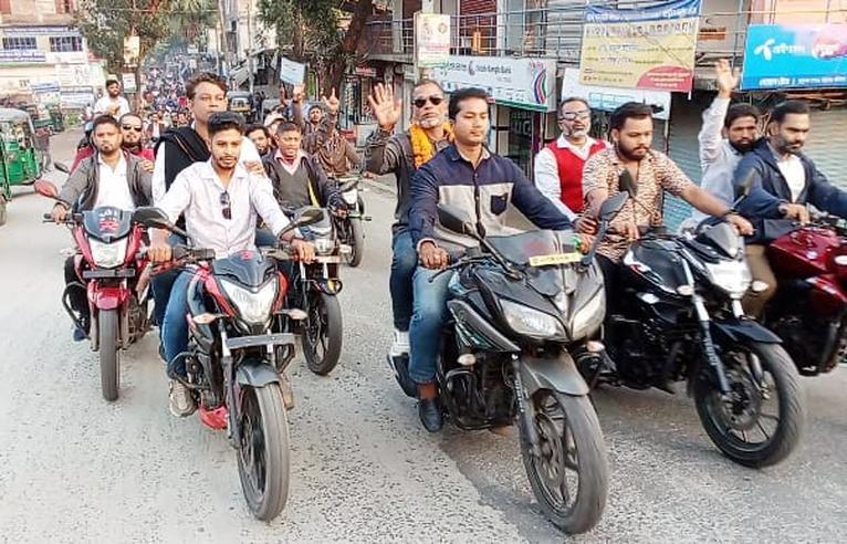 বাবুগঞ্জ যুবদলের সদস্য সচিব ওবায়দুল হক স্বপদে বহাল, মোটরসাইকেল শোভাযাত্রা