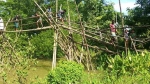 দুমকিতে ভাঙা বাঁশের সাঁকো দু‘পারের মানুষের ‘মরণ ফাঁদ’