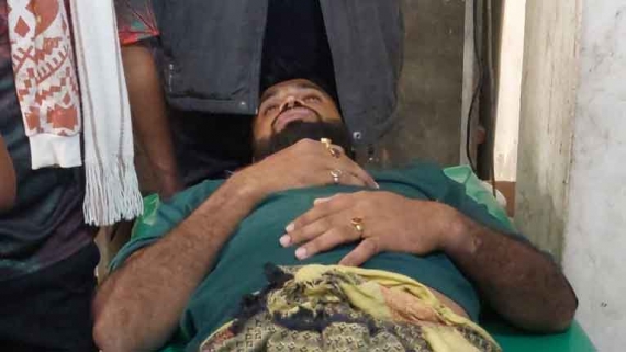 কলাপাড়ার আলীপুরে মৎস্য ব্যবসায়ীর ওপর রড-হাতুড়ি হামলা