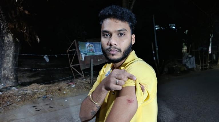 কলাপাড়ায় ছিনতাইয়ের কবলে পোশাককর্মচারী, ছুরিকাঘাতে আহত