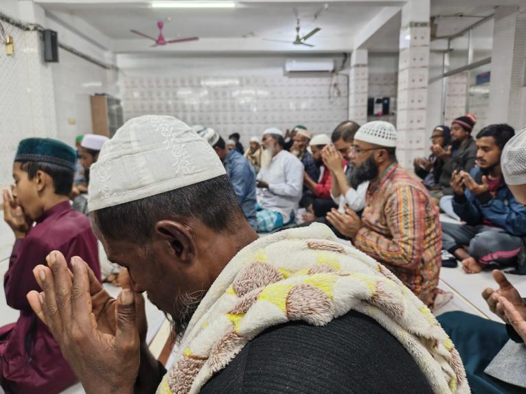 ওসমান হাদীর সুস্থতা কামনায় কুয়াকাটায় দোয়া মোনাজাত