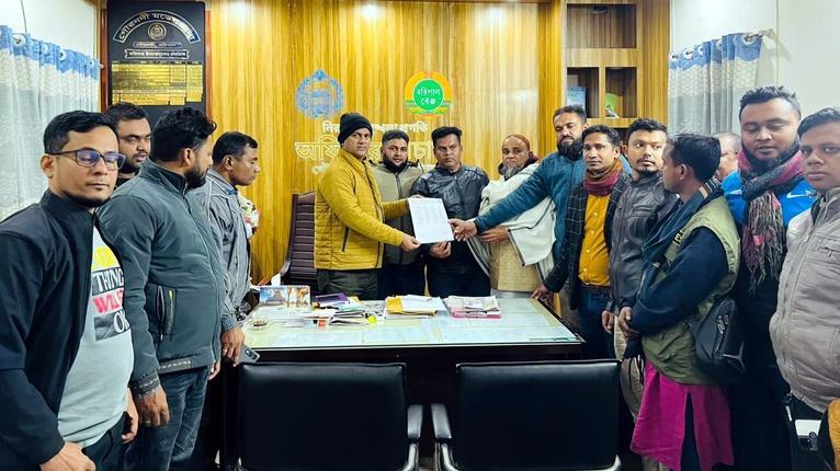 গৌরনদীতে নবাগত ওসির সঙ্গে সাংবাদিক ফোরামের মতবিনিময়