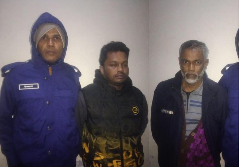 আগৈলঝাড়ায় ছাত্রলীগ ও শ্রমিকলীগ নেতা গ্রেপ্তার