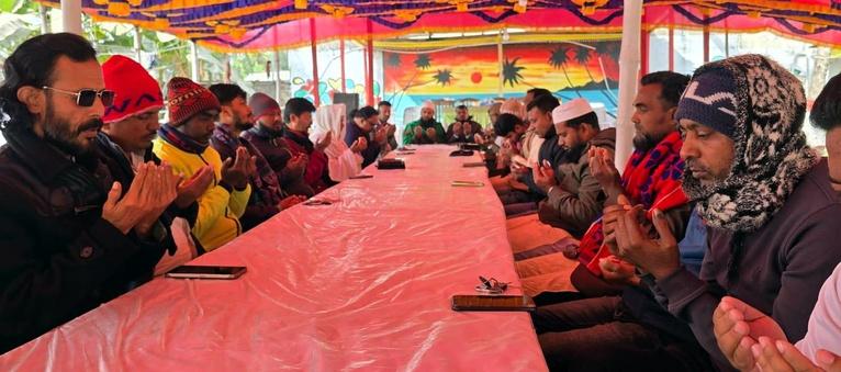 বেগম খালেদা জিয়ার মৃত্যুতে কুয়াকাটায় শোক, দোয়া ও মোনাজাত