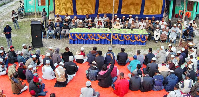 কলাপাড়ার চম্পাপুরে বিএনপিতে যোগদান ও দোয়া অনুষ্ঠান