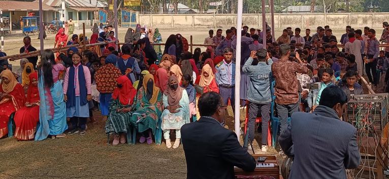 পঞ্চগড়ে শহীদ জিয়াউর রহমান ডিগ্রি কলেজে নবীনবরণ ও ক্রীড়া প্রতিযোগিতার পুরস্কার বিতরণ